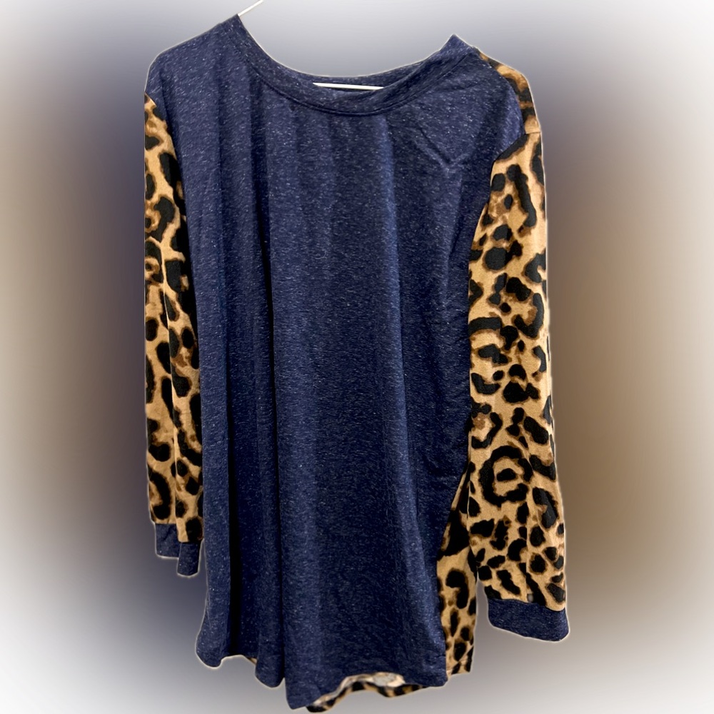 Women’s tunic top